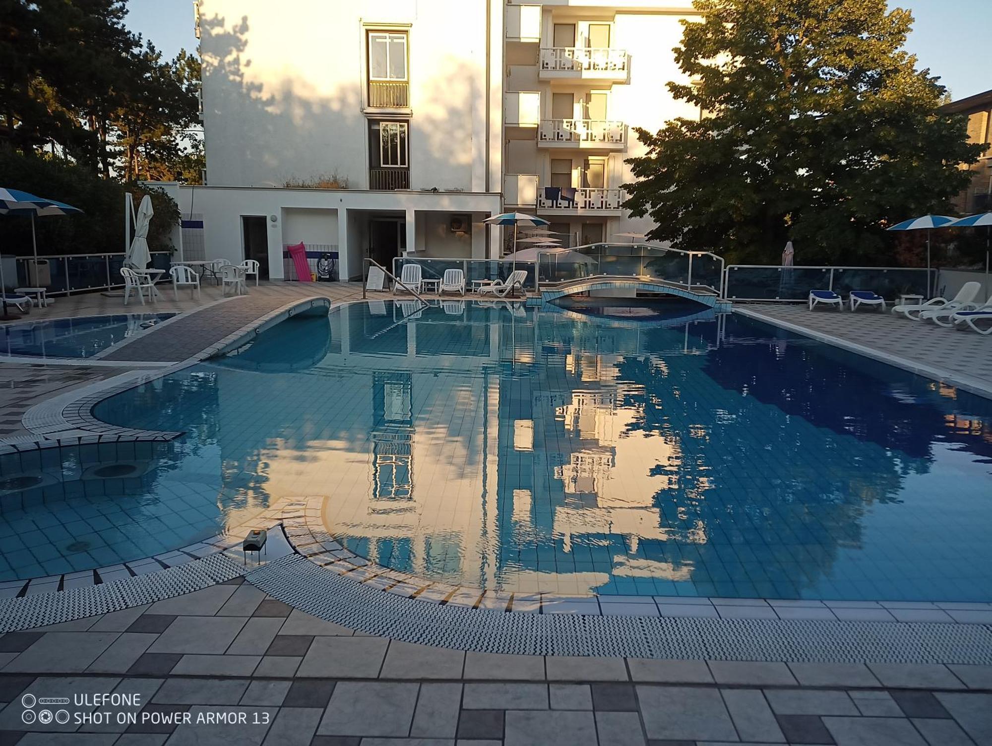 Hotel Firenze Bibione Exterior foto