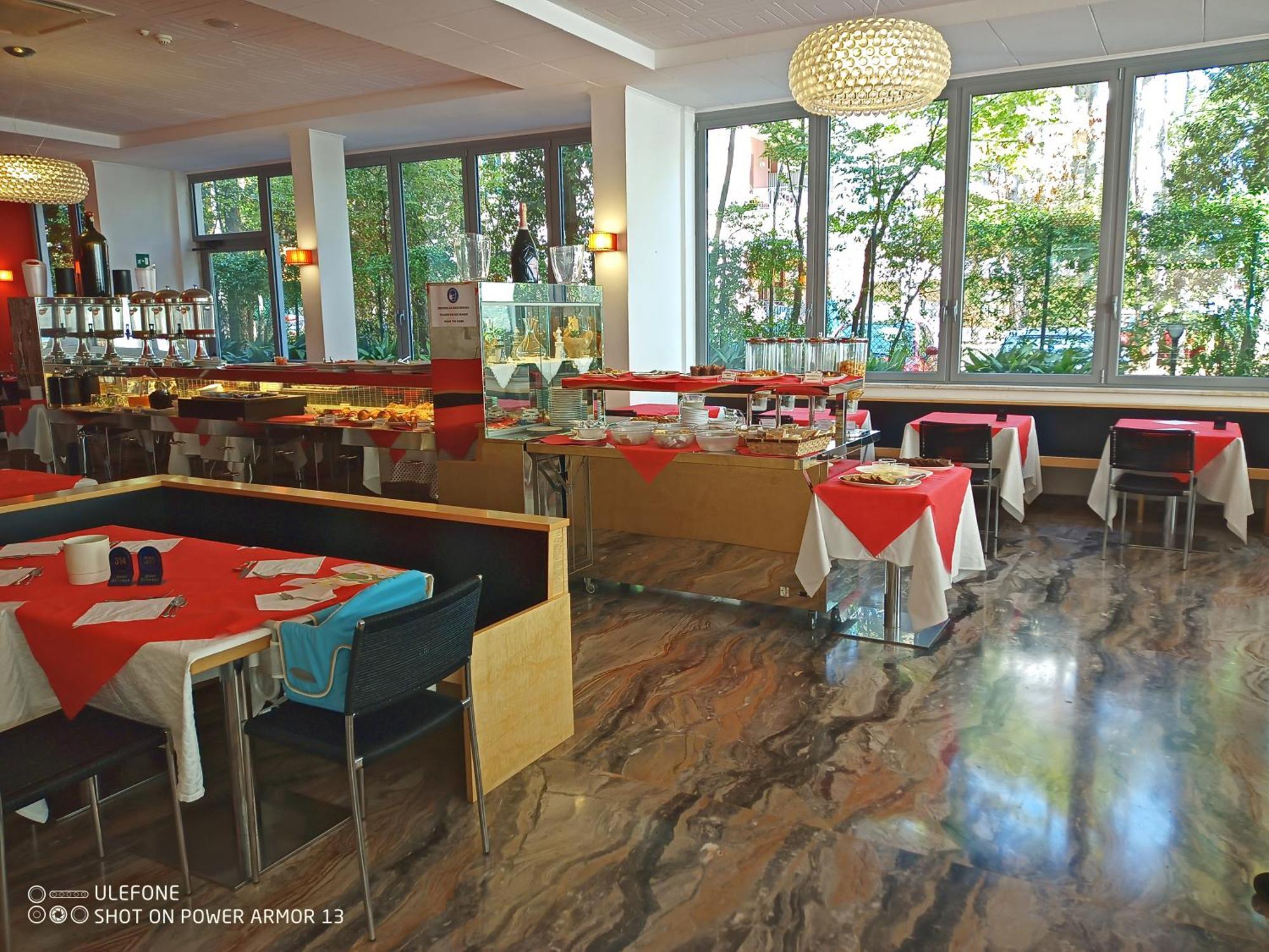 Hotel Firenze Bibione Exterior foto