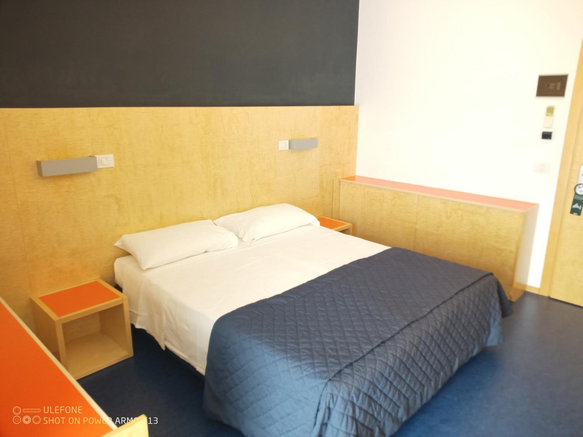 Hotel Firenze Bibione Exterior foto